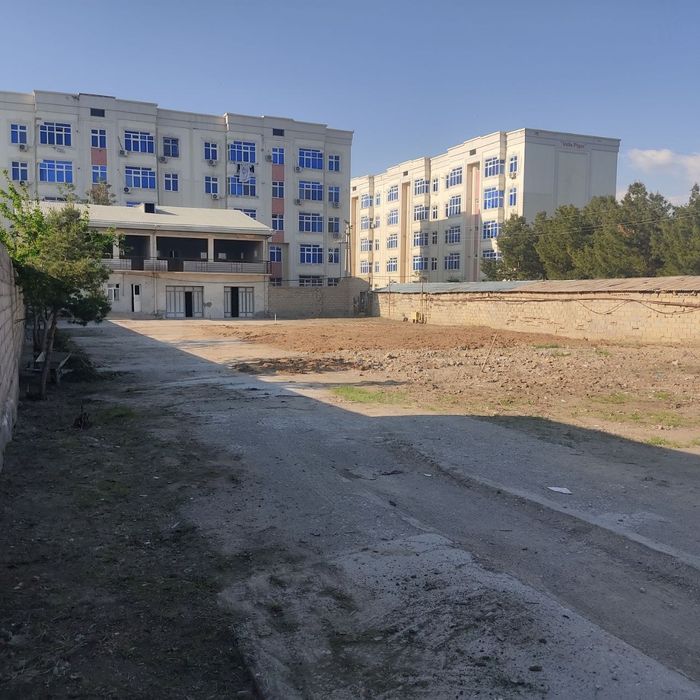 Савдо тайëрлаш базаси АРЕНДАГА берилади.