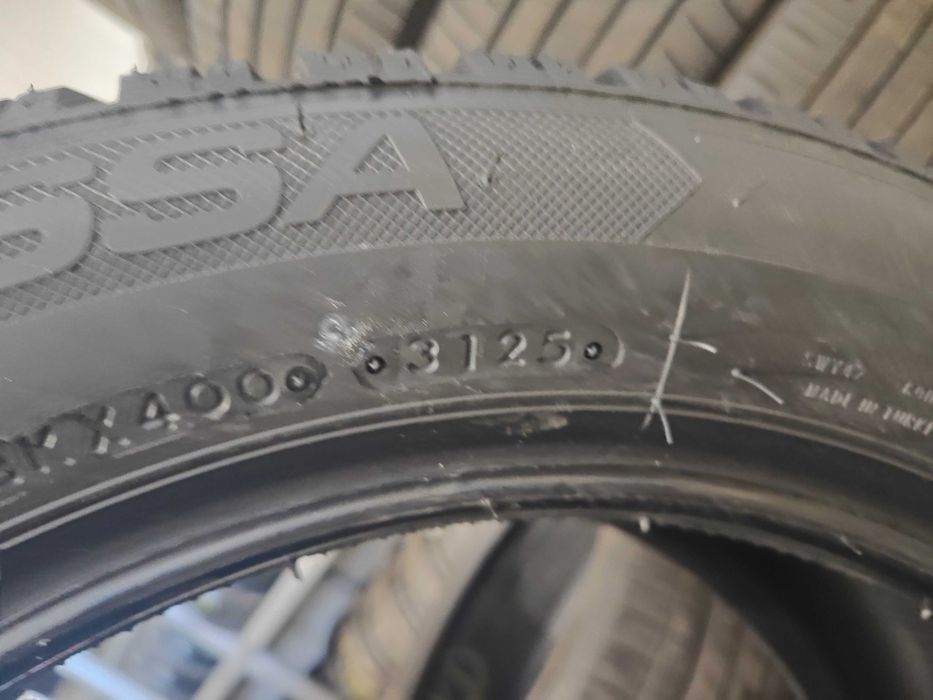 Зимни гуми 205/55/16 Lassa