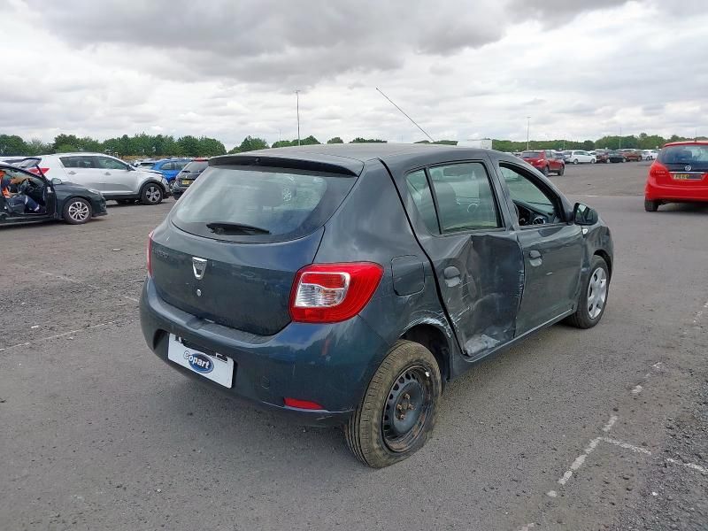 Dezmembrez Dacia Sandero 2 [Fabr 2012-prezent]