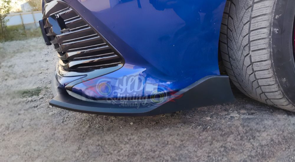 Губа на передний бампер Camry 70