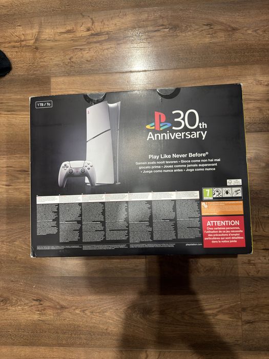 Чисто нов PlayStation 5 30th Anniversary Limited Edition (Отворен само за преглед)