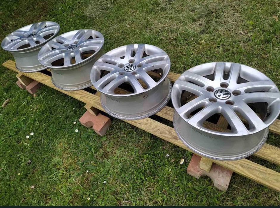 Джанти vw 16 като нови!!!