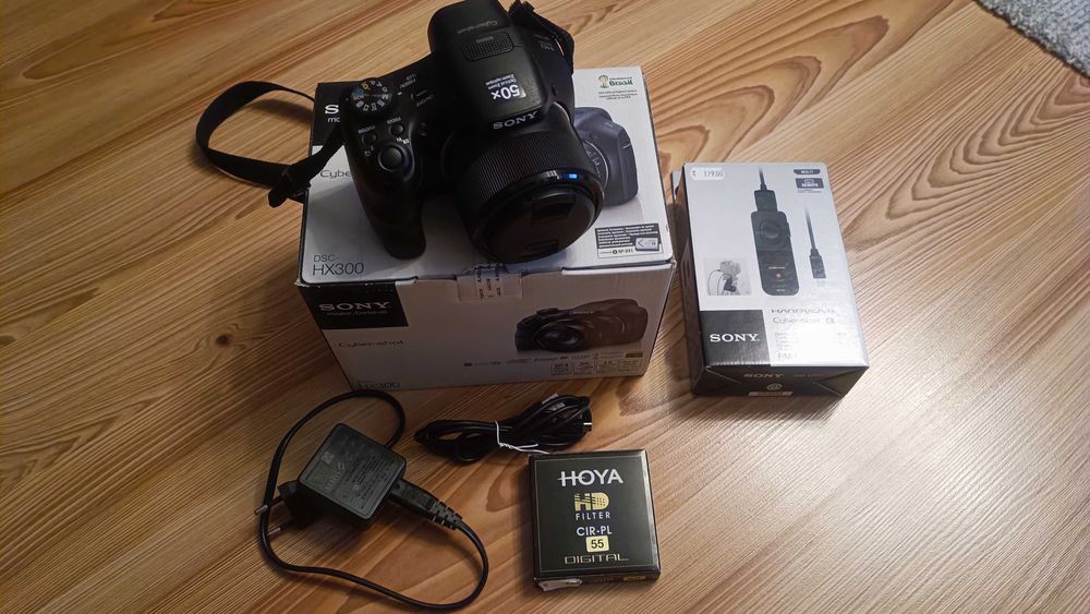 Фотоапарат Sony DSC-HX300 + аксесоари