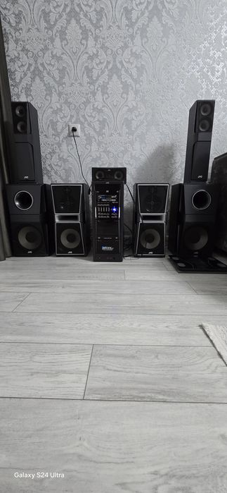 Музыкальный центр JVC