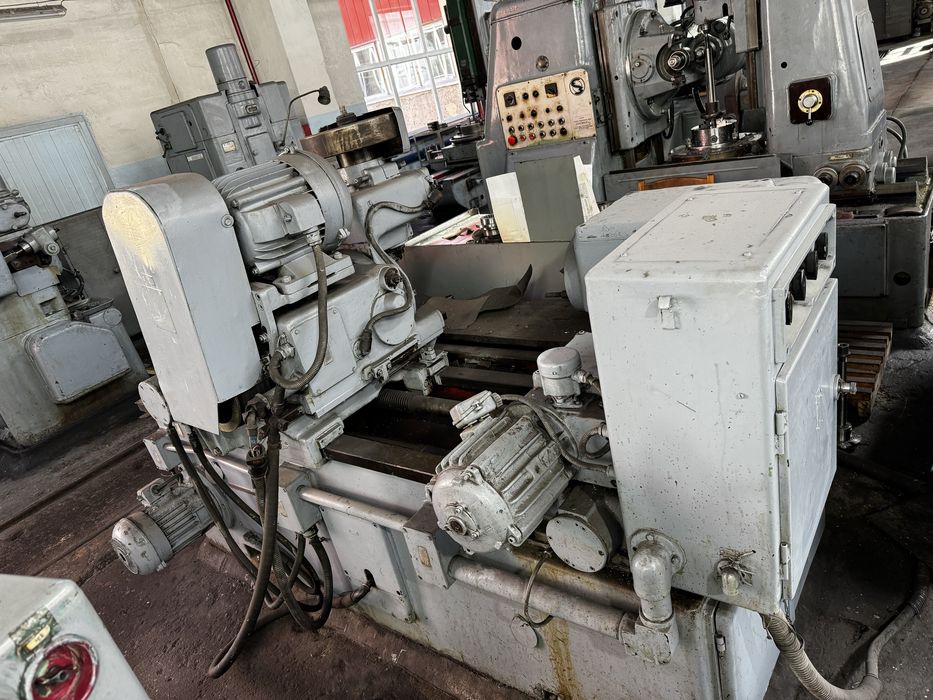 Станок шлицефрезерный 530А