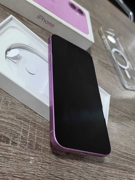 iPhone 16 Plus 256 GB pink