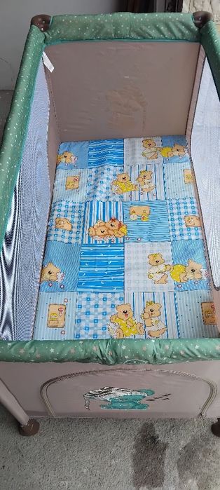 Сгъваема детска  кошара