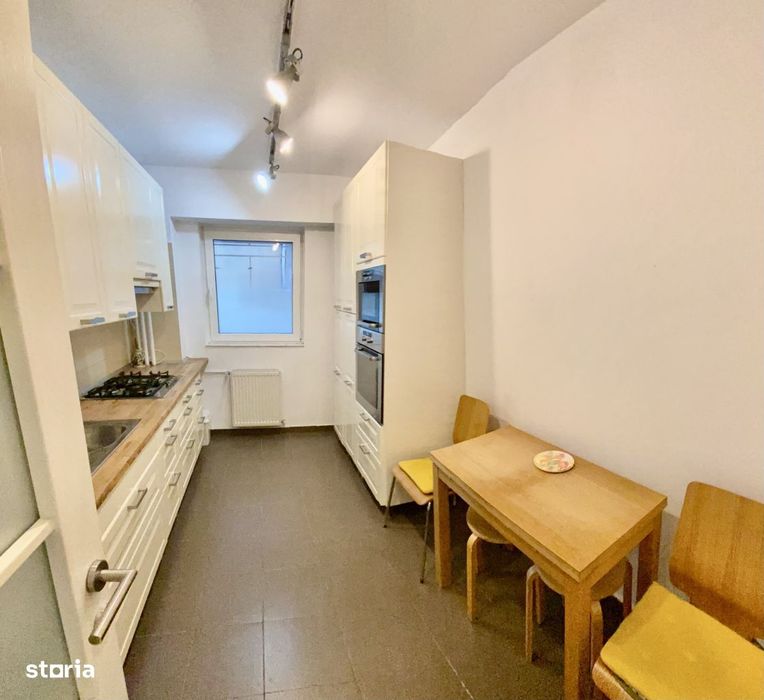 Apartament 4 camere la Parcul Tineretului cu 2 balcoane logie