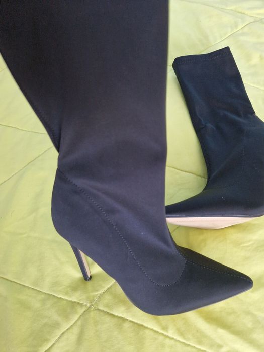 Боти та висок ток от еластична материя