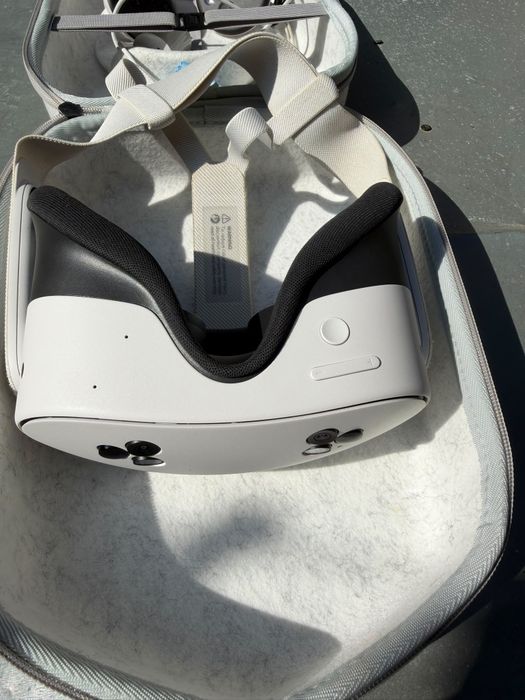 VR Meta Quest 3S, 128 GB, Alb - Ca noi / Schimb