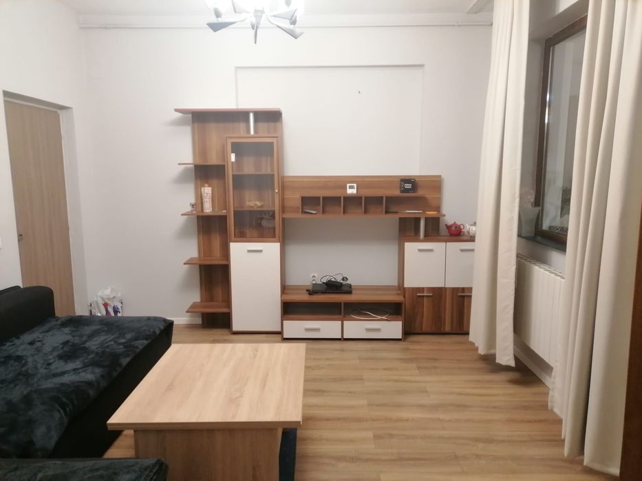 Închiriere apartament 2 camere Cartier Latin/400E