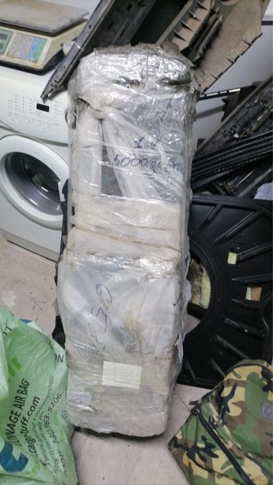 Продам Крышка клапана вольво фм9