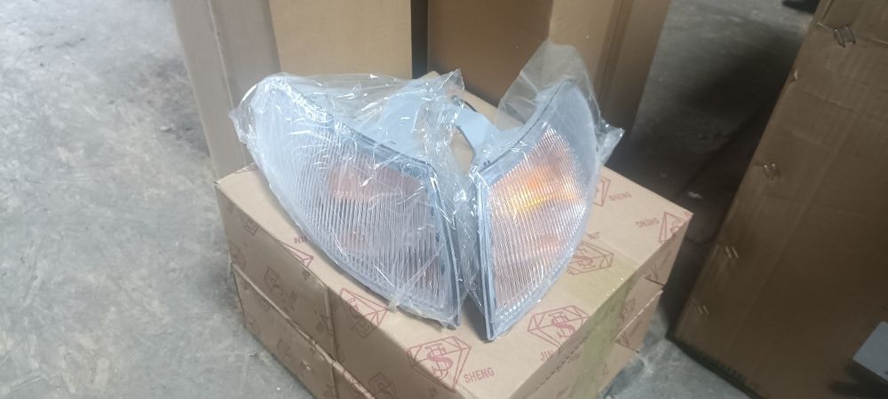 Генератор на Мазду Кронос 626