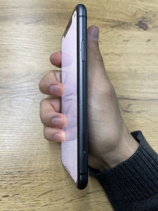 iPhone 11 128tali 70 % vakum