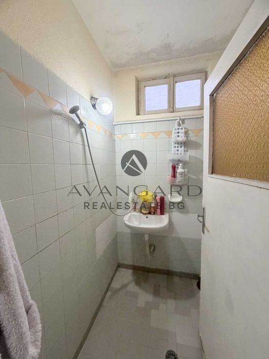 оф.25192 Етаж от къща до УМБАЛ Пълмед