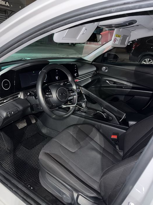 Hyundai Elantra cn7 2022