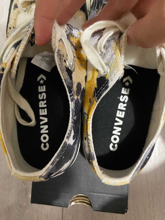 Обувки "Converse"