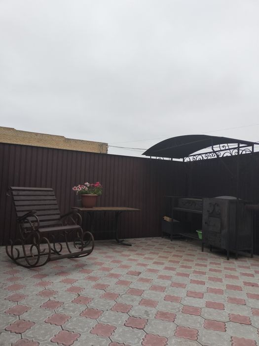 Баня -сауна с бассейном,прфееиональным караоке,бильардом.