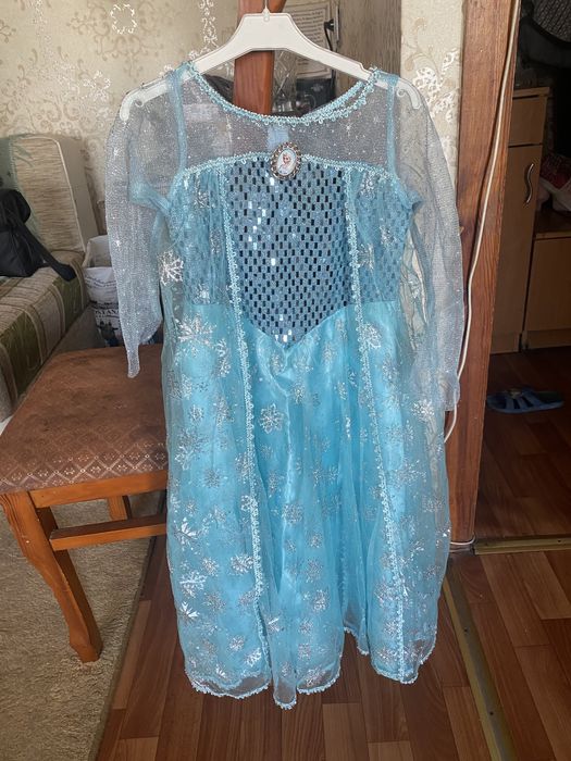 Продается платье эльза