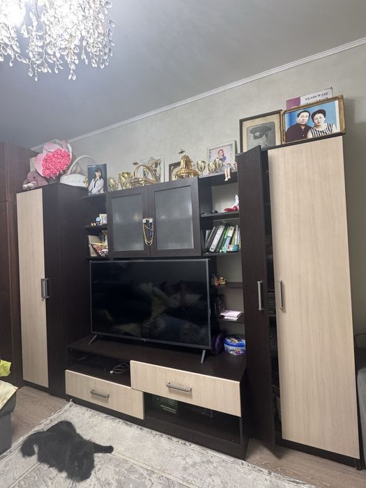 Гарнитур или Горка для зала и гостиной