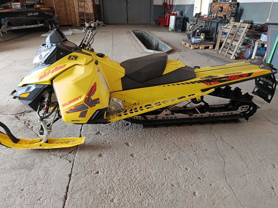 Снегоход brp summit 800