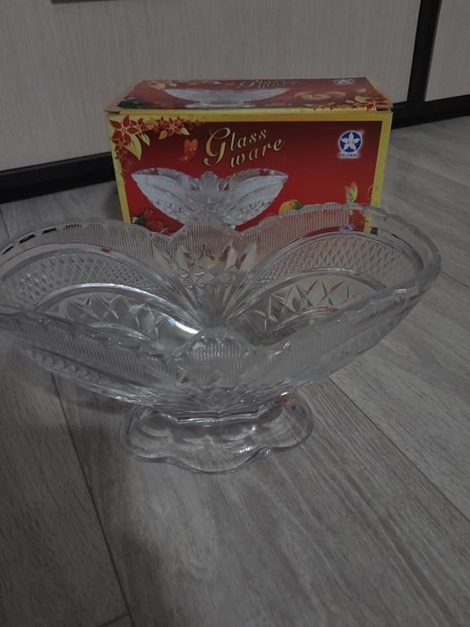 Продам тарелок конфетниц