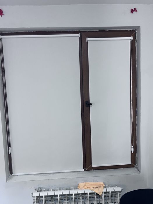 Жалюзи шторы окна