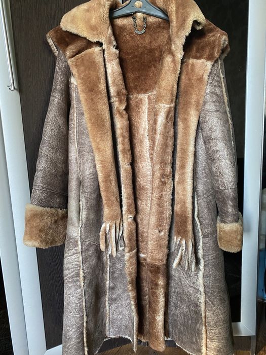 Продается дубленка