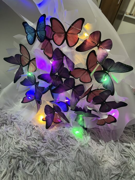 Продам букет из бабочек