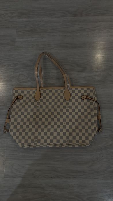 Чанта Louis Vuitton