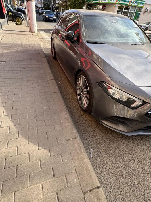 Jenti mercedes AMG R 19 originale cu tot cu cauciucuri semiuzate