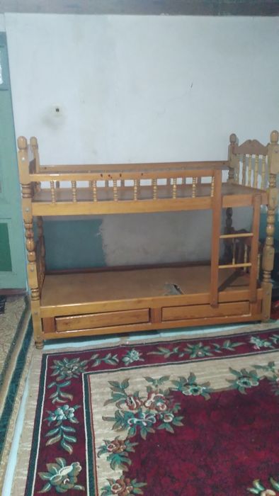 Kravat detiskiy dvuhetajniy