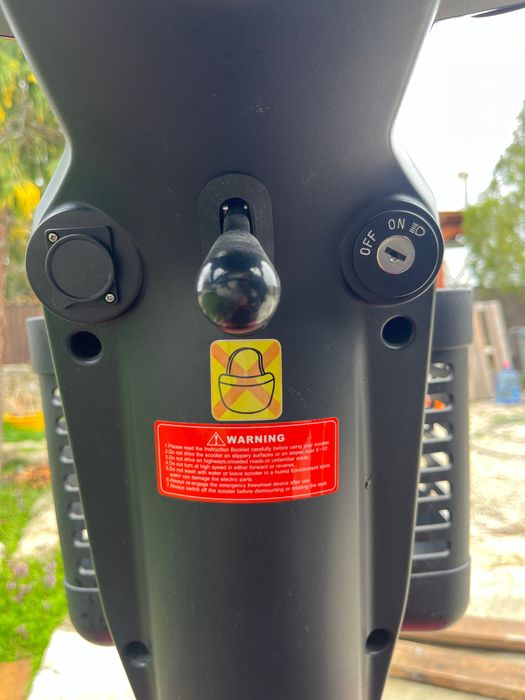 Акумулаторна инвалидна количка AIS 558