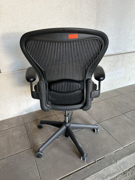 Eргономичен офис стол HERMAN MILLER AERON  размер В
