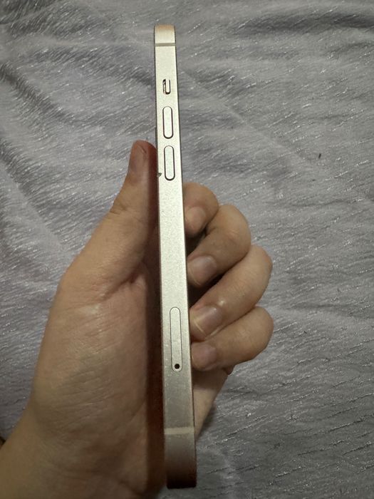 iPhone 13 заблокирован