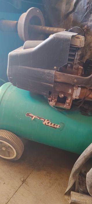 Компрессор сотилади