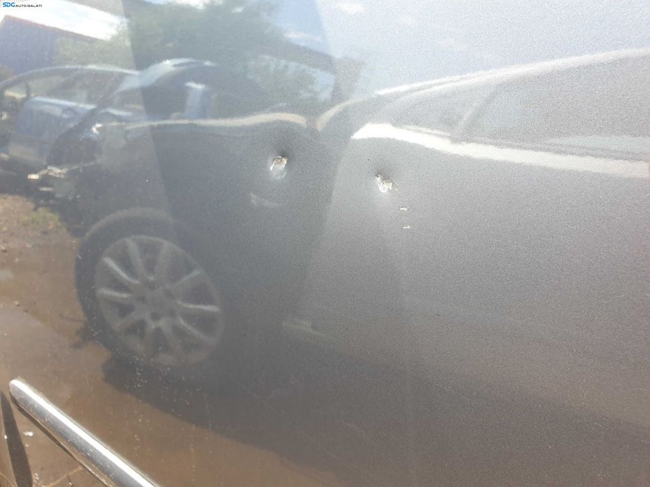 Usa Usi Portiera Portiere Stanga Fata Dezechipata cu Defect Volkswagen Golf 6 Plus 2008 - 2014 Culoare LA7T [K5473]