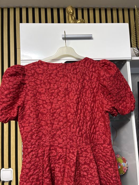 Rochie midi eleganta
