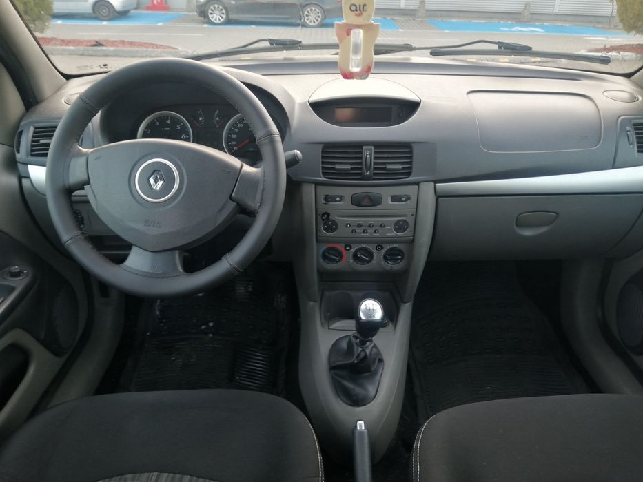 Renault Symbol proprietar