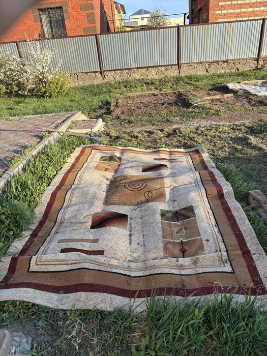 Килем сатам.