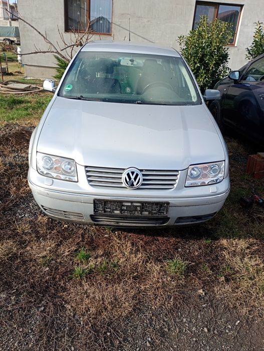 Wolkvagen bora 1,6 fsi