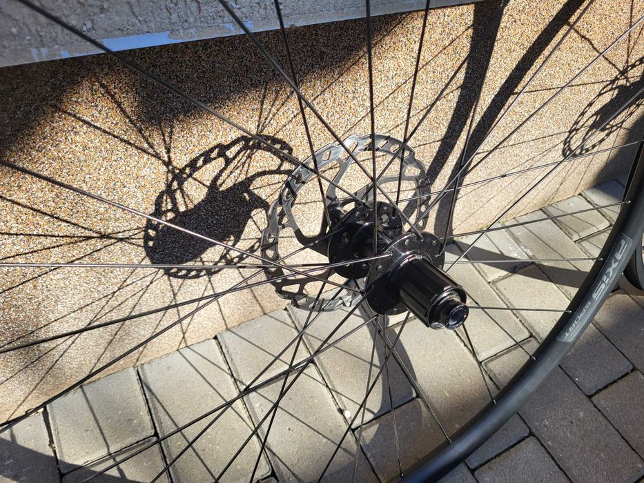 Set roti bicicleta noi 12x100/142