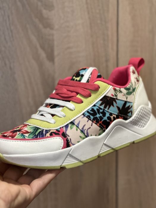 Обувки Patrizia Pepe Нови,Michael Kors,Armani,Nike