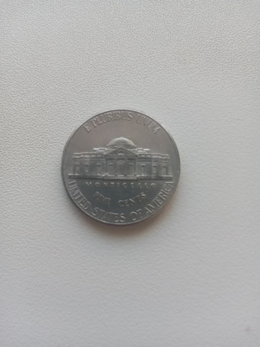 Монеты коллекционные