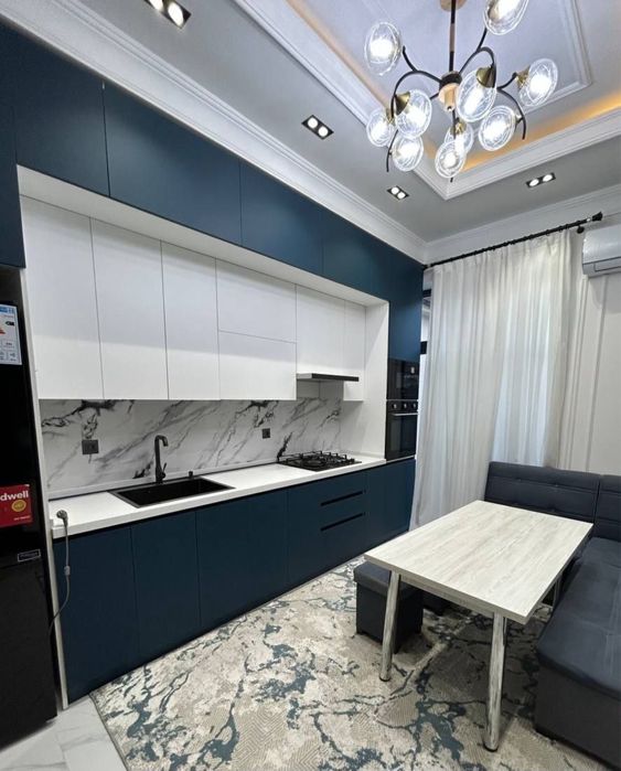 Дом Центр Луначарского 330 кв.м