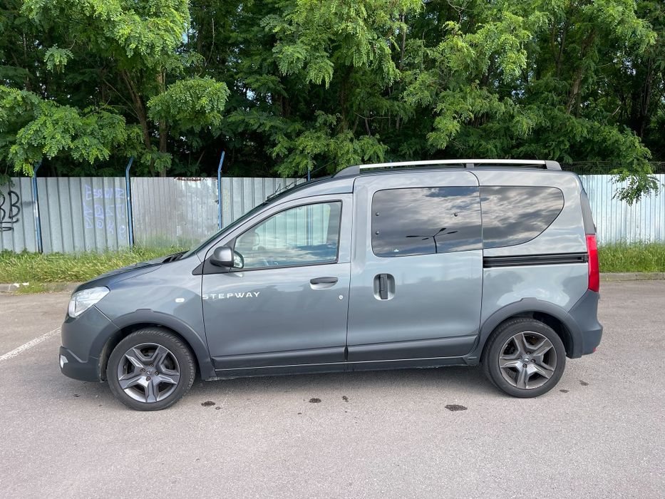 DACIA Logan 2024 — imagine 2