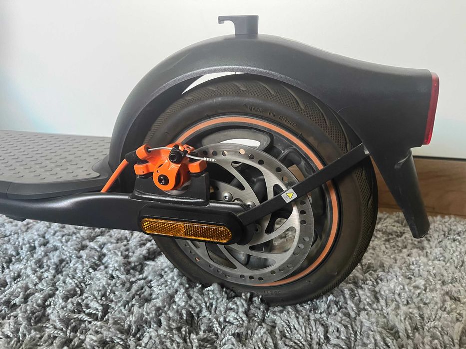 Segway - Ninebot Kickscooter F40E