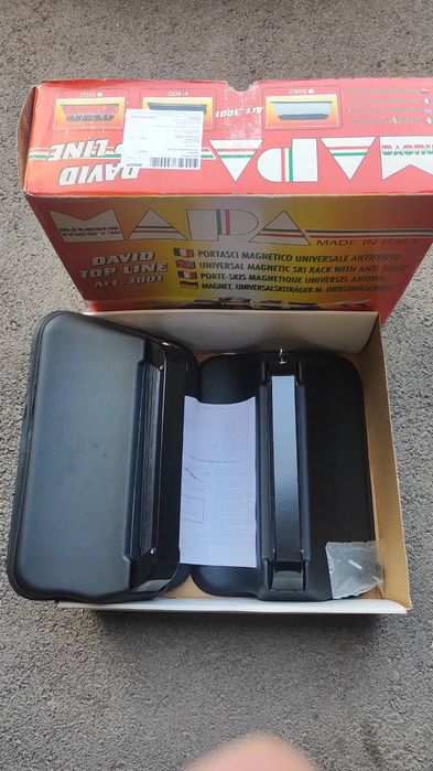 Магнитен багажник за ски