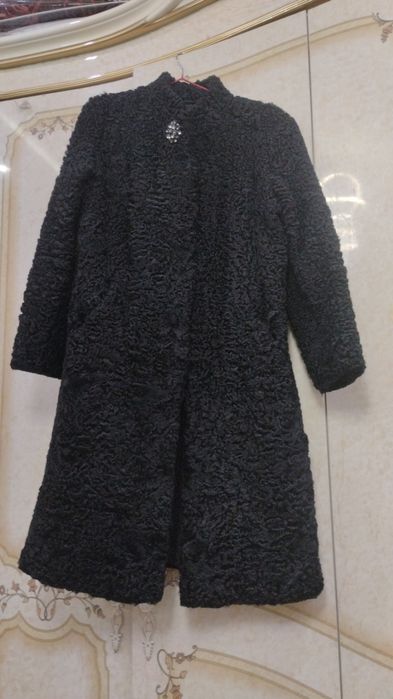 Qorako'l teriban palto shapkesh kati