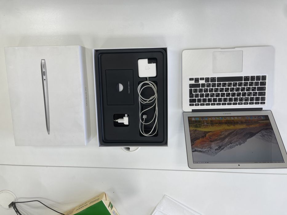 MacBook pro - 13 - 2017 - Intel core i5